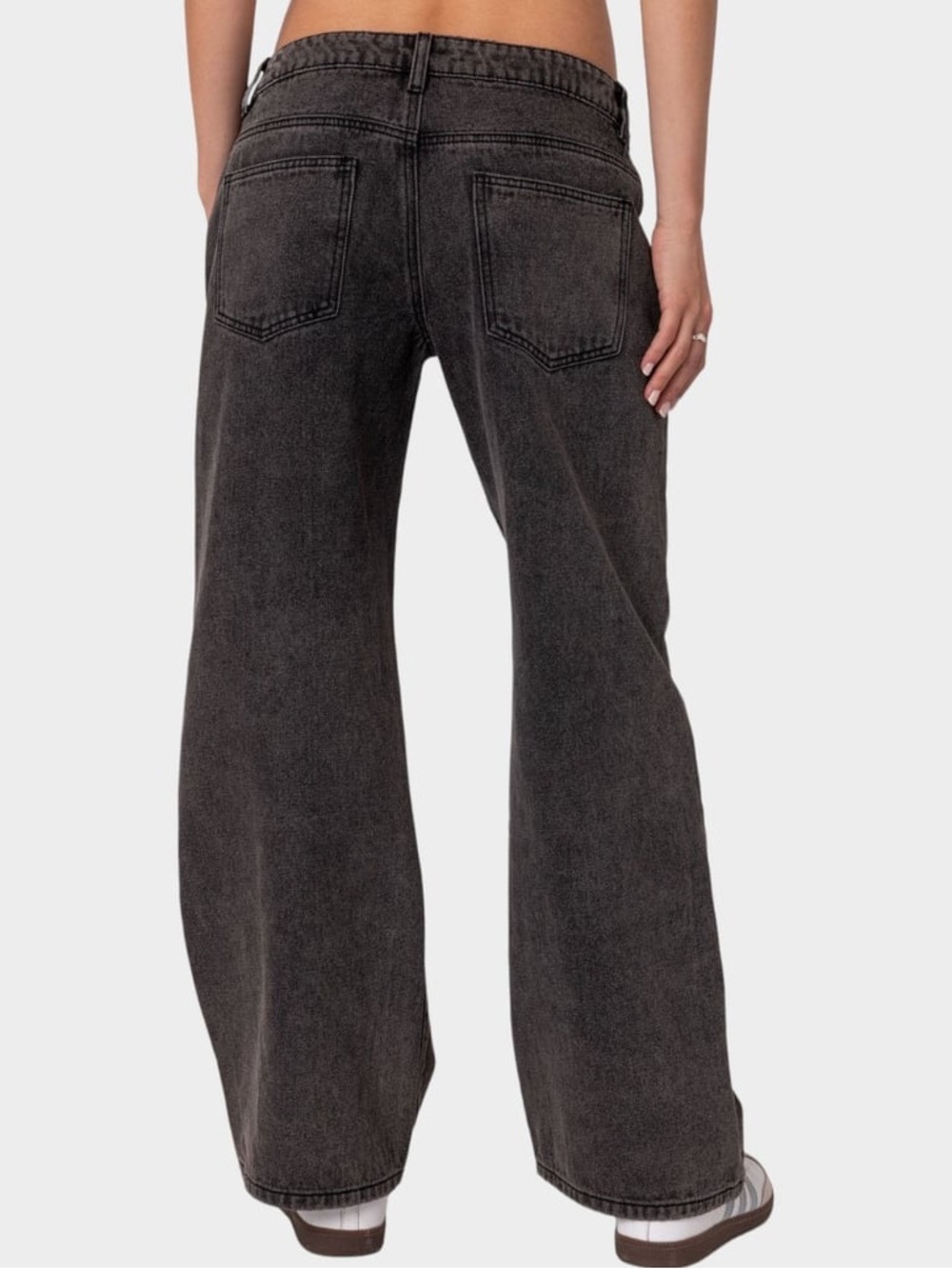 Edikted Petite Raelynn Washed Low Rise Jeans - Picture 2 of 9